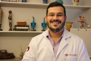 Agosto Branco: campanha para conscientização sobre câncer de pulmão
