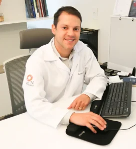 Dr. Felipe Márcio Araújo Oliveira